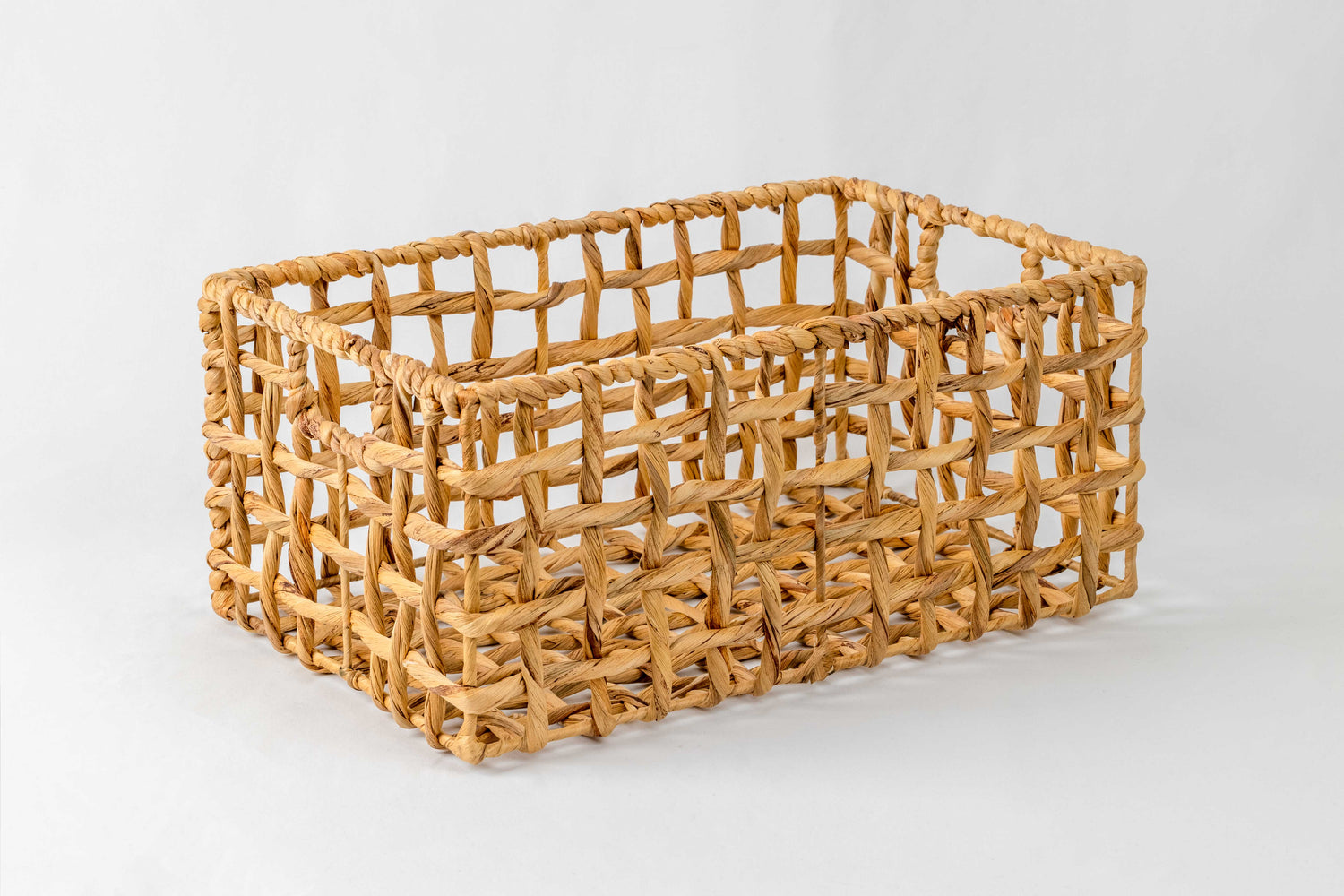 Medium water hyacinth basket - Montessori inspired